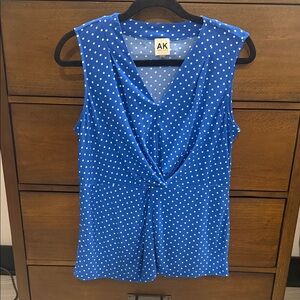 Anne Klein Women's Blue Polka Dot Top Sz MP